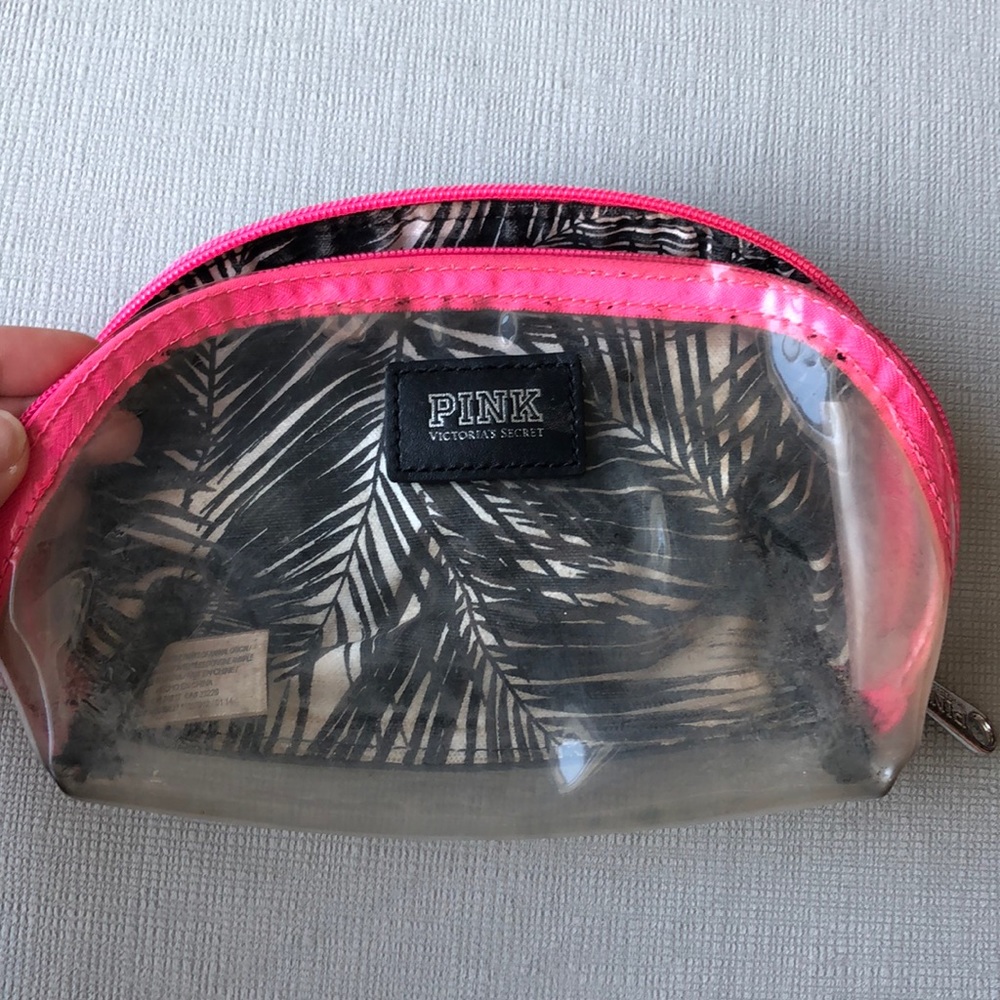 Makeup bag